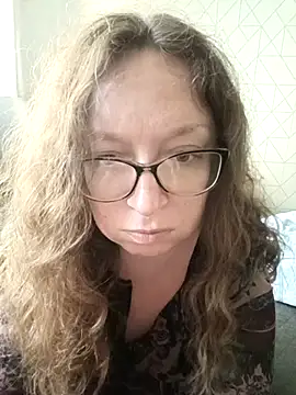 PerpetuaAnastagi online show from September 28, 2025, 10:44 am