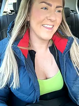 Charleigh xx online show from November 26, 2025, 12:27 pm