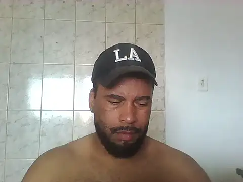OliveiraSeven online show from May 8, 2026, 3:16 pm