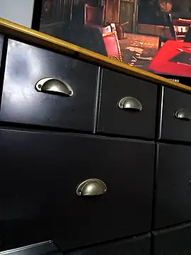 Volcaniiia online show from April 7, 2026, 9:38 pm