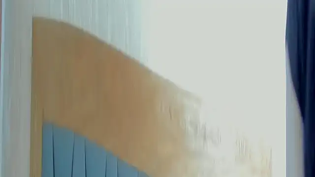 crystal sm online show from September 19, 2025, 11:42 pm