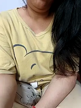 Snapshot of roshni_agrawal0 chatting on April 30, 2026, 4:08 am roshni agrawal0 online show from April 30, 2026, 4:08 am