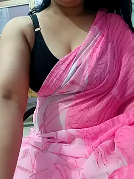 Snapshot of roshni_agrawal0 chatting on April 19, 2026, 8:04 am roshni agrawal0 online show from April 19, 2026, 8:04 am