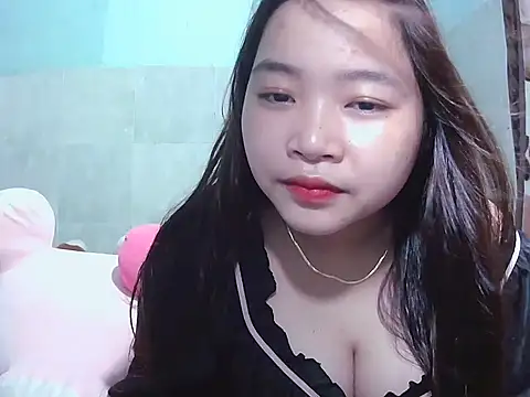 Lily3322 online show from September 25, 2025, 4:57 pm