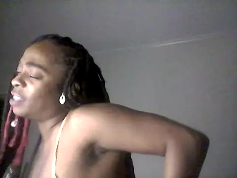 Sunflower Synns online show from October 8, 2025, 3:52 am