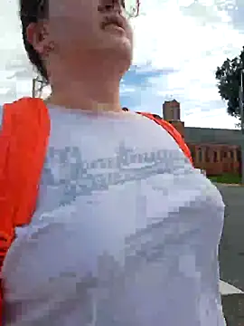 Snapshot of nuttiebuddy1 chatting on September 16, 2025, 3:46 pm nuttiebuddy1 online show from September 16, 2025, 3:46 pm