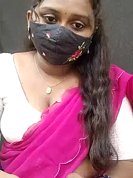 Pavani-Sexy online show from December 1, 2025, 5:25 pm