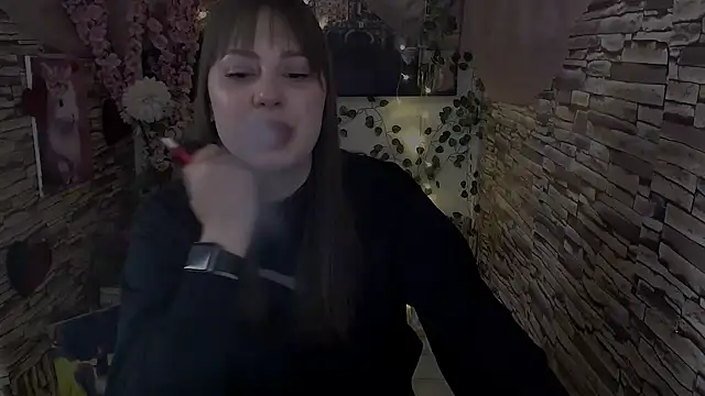 Amanda Bright  online show from October 22, 2025, 6:35 am