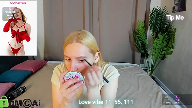 Anna Chelsea online show from December 1, 2025, 11:38 pm