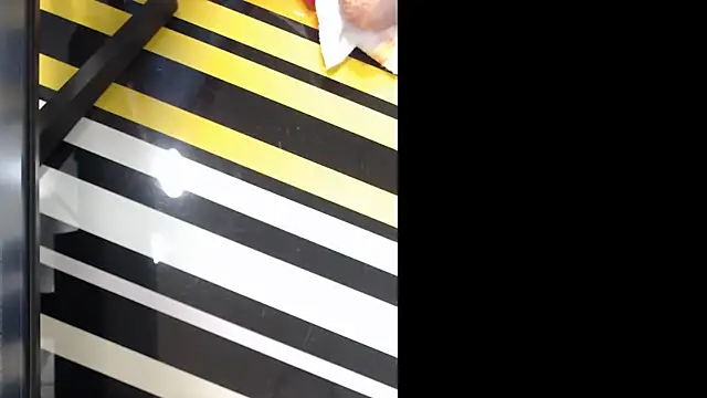 Lia Mar  online show from February 4, 2026, 6:14 pm