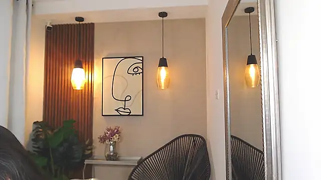 Lia Mar  online show from April 9, 2026, 6:03 pm