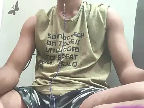 sunny26814 online show from December 17, 2025, 7:19 pm