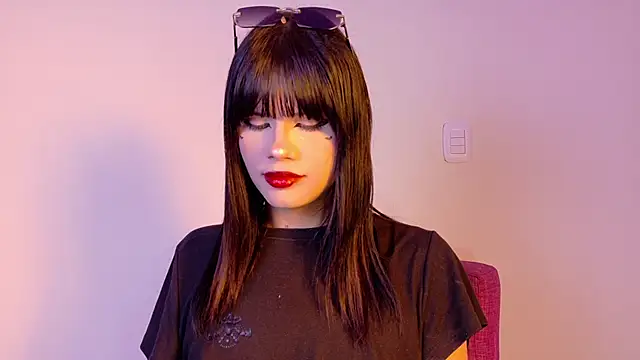 NATASHAA WINZ online show from January 11, 2026, 5:58 am