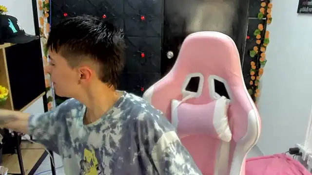  Hannah Hot online show from February 23, 2026, 3:08 am