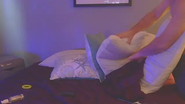 Snapshot of NWBuilt chatting on February 17, 2026, 11:24 pm NWBuilt online show from February 17, 2026, 11:24 pm