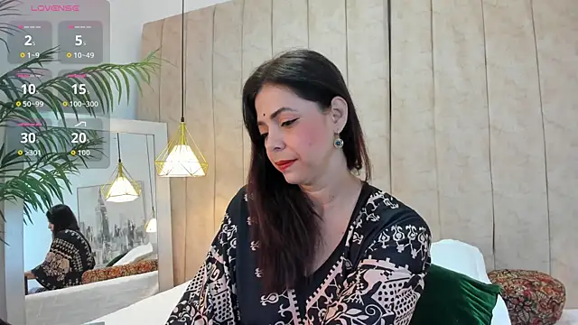 Anantaa  online show from December 4, 2025, 11:42 am