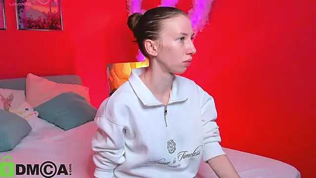 Snapshot of Lisbeth__Salander chatting on October 15, 2025, 2:43 am Lisbeth Salander online show from October 15, 2025, 2:43 am