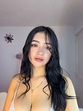 mandy222  online show from February 5, 2026, 6:09 am