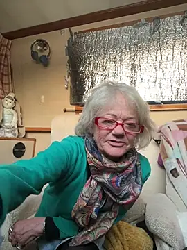 ladyboatlady online show from March 30, 2026, 6:31 pm