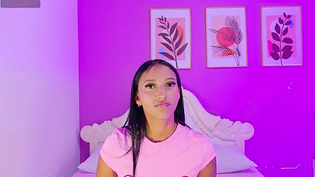 SamantaKane online show from April 24, 2026, 4:03 am