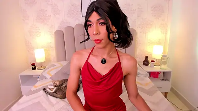 ShaynaHosk online show from February 4, 2026, 3:56 am