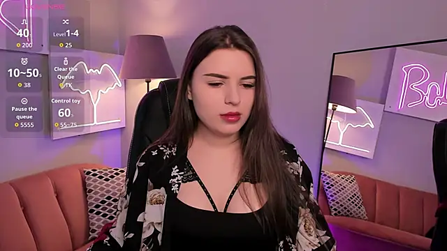 AliceLiador online show from February 15, 2026, 7:09 am