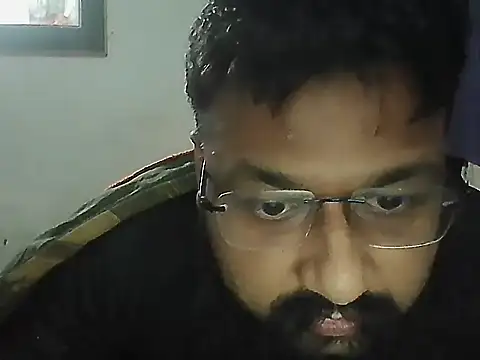 Snapshot of Dollseye chatting on December 1, 2025, 5:36 pm Dollseye online show from December 1, 2025, 5:36 pm