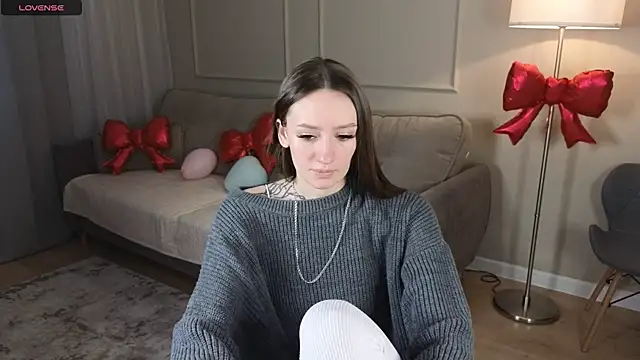 cutienaughtygirl online show from February 15, 2026, 10:03 am