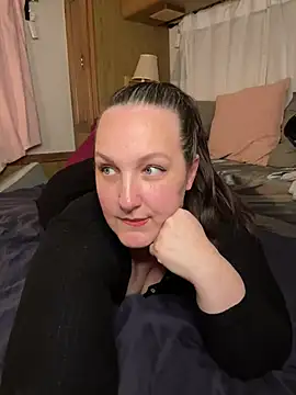 Just Trudy online show from February 5, 2026, 2:07 am