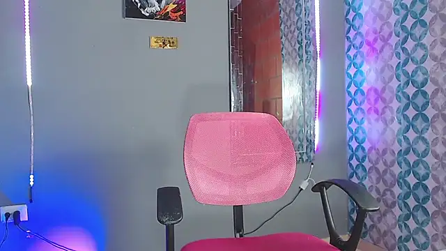 briamhoconor xh online show from April 2, 2026, 5:25 am