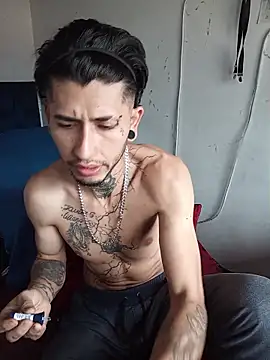 Tattoboy19cm online show from March 7, 2026, 5:29 pm