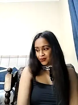 Snapshot of cute_indianxo chatting on February 16, 2026, 9:56 pm cute indianxo online show from February 16, 2026, 9:56 pm