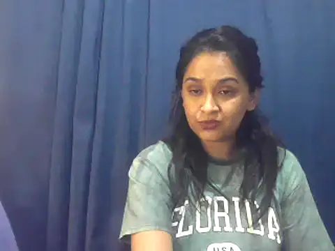 Snapshot of cute_indianxo chatting on October 10, 2025, 9:48 pm cute indianxo online show from October 10, 2025, 9:48 pm