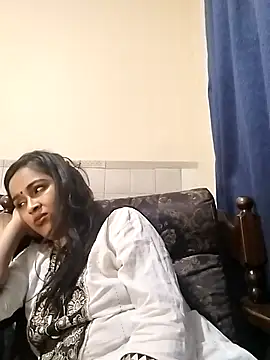 Snapshot of cute_indianxo chatting on February 20, 2026, 10:01 pm cute indianxo online show from February 20, 2026, 10:01 pm