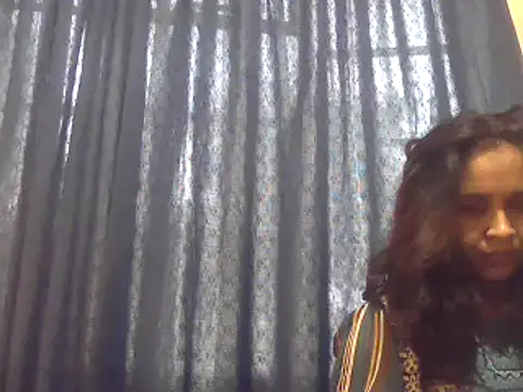 Snapshot of cute_indianxo chatting on October 15, 2025, 5:39 am cute indianxo online show from October 15, 2025, 5:39 am
