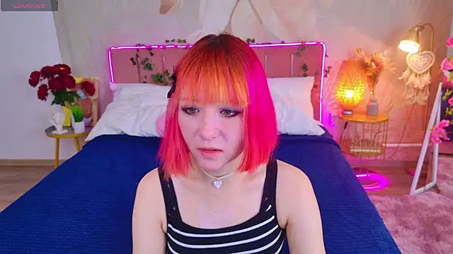 Ketrin Jones online show from September 21, 2025, 9:58 am