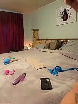 AntMeich6969 online show from September 14, 2025, 11:38 pm