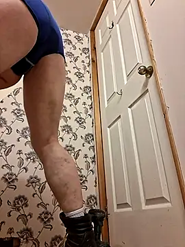 Snapshot of lovemedirty chatting on September 21, 2025, 6:24 pm lovemedirty online show from September 21, 2025, 6:24 pm