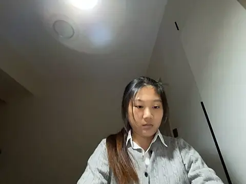 xena0501 online show from November 13, 2025, 4:44 pm