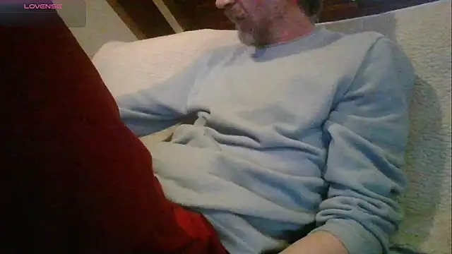 Snapshot of Vrenico-SC chatting on March 1, 2026, 4:40 pm Vrenico-SC online show from March 1, 2026, 4:40 pm