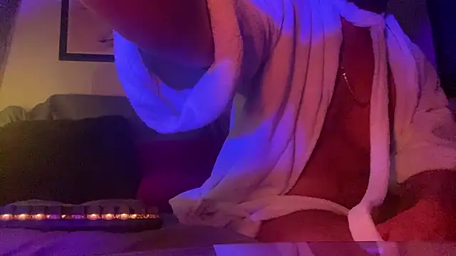 Snapshot of DjDiCKmannOnE chatting on March 25, 2026, 8:30 pm DjDiCKmannOnE online show from March 25, 2026, 8:30 pm