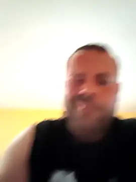 Parejabdsm90 online show from May 14, 2026, 4:04 pm
