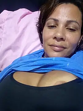 dyjaA online show from April 18, 2026, 11:49 pm