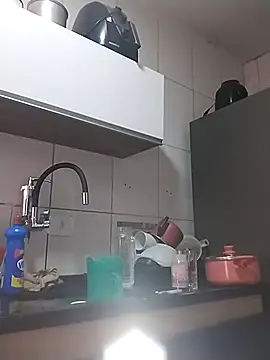 Snapshot of dyjaA chatting on November 7, 2025, 10:20 am dyjaA online show from November 7, 2025, 10:20 am