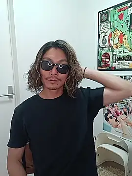 specialz0831 online show from November 6, 2025, 10:41 am