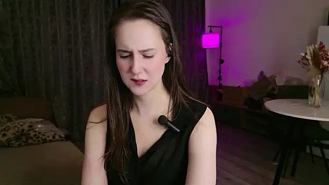 LucyRose3 online show from April 13, 2026, 7:29 pm