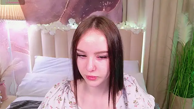 MarySparkle online show from October 5, 2025, 3:08 am