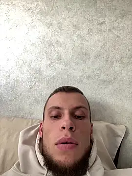 PUER4IK online show from October 9, 2025, 2:06 pm