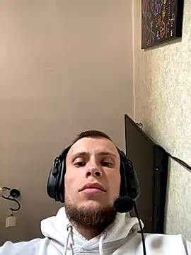 PUER4IK online show from September 26, 2025, 2:46 pm