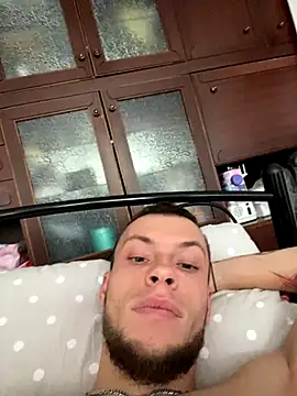 PUER4IK online show from October 8, 2025, 10:06 am